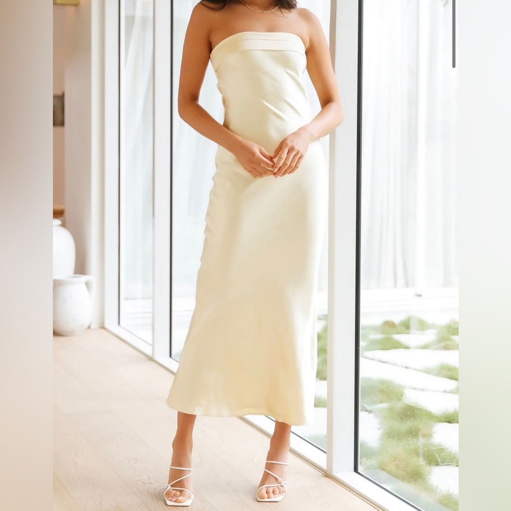 Strapless White formal dress.